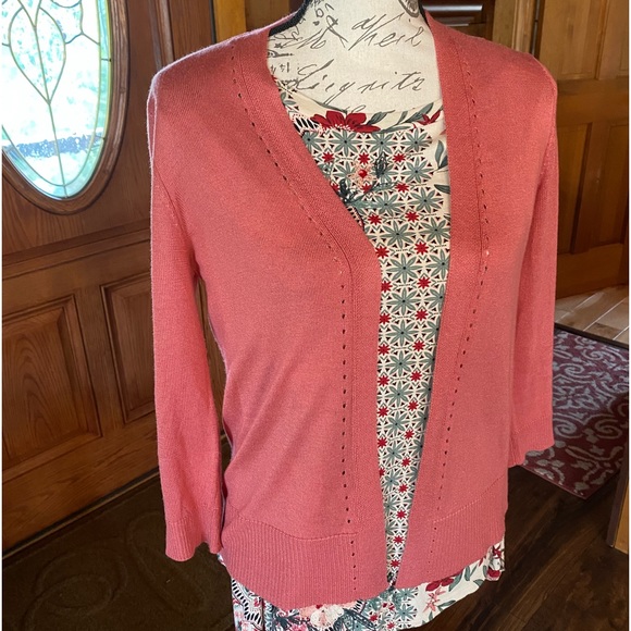 Pretty Rosie Pink Sweater - Picture 1 of 4